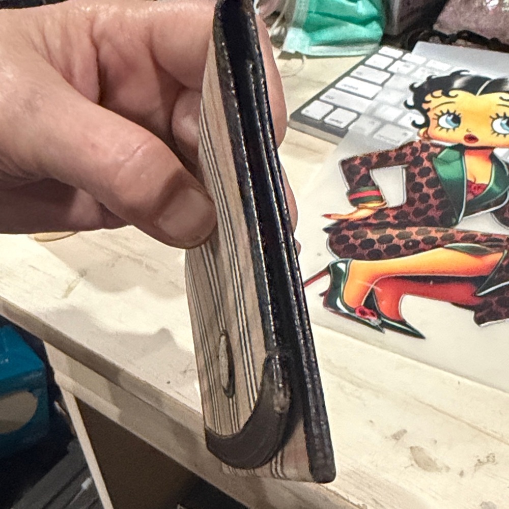 Burberry Tan and Black Checkered Wallet - Picture 3 of 13